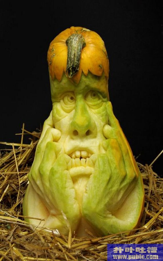 ţ